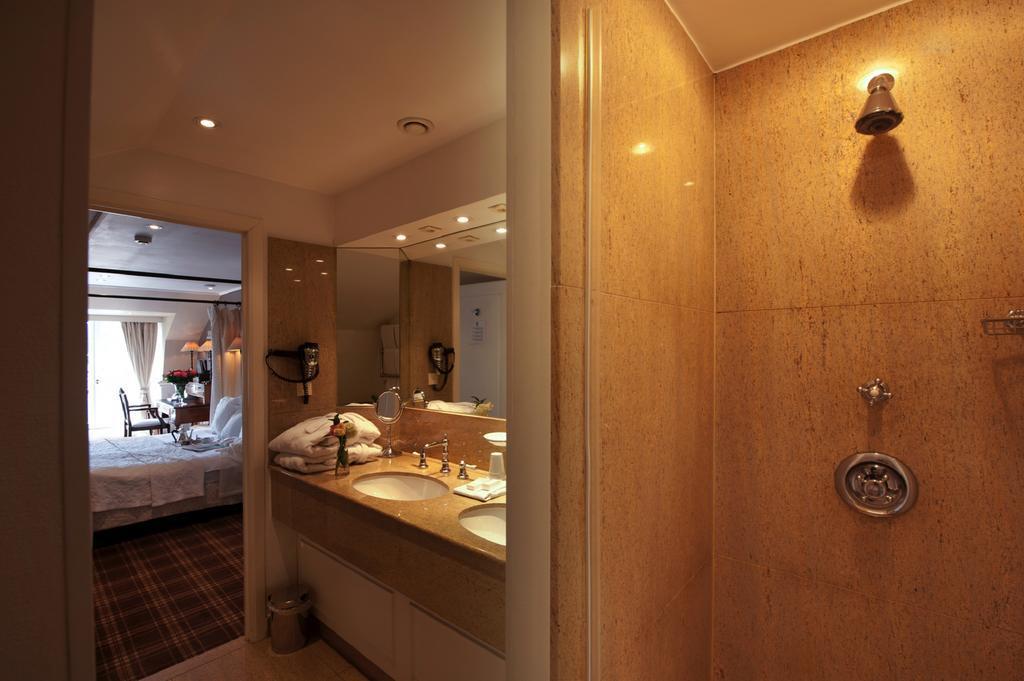The Pand - Charming Boutique Hotel Bruges Exterior photo